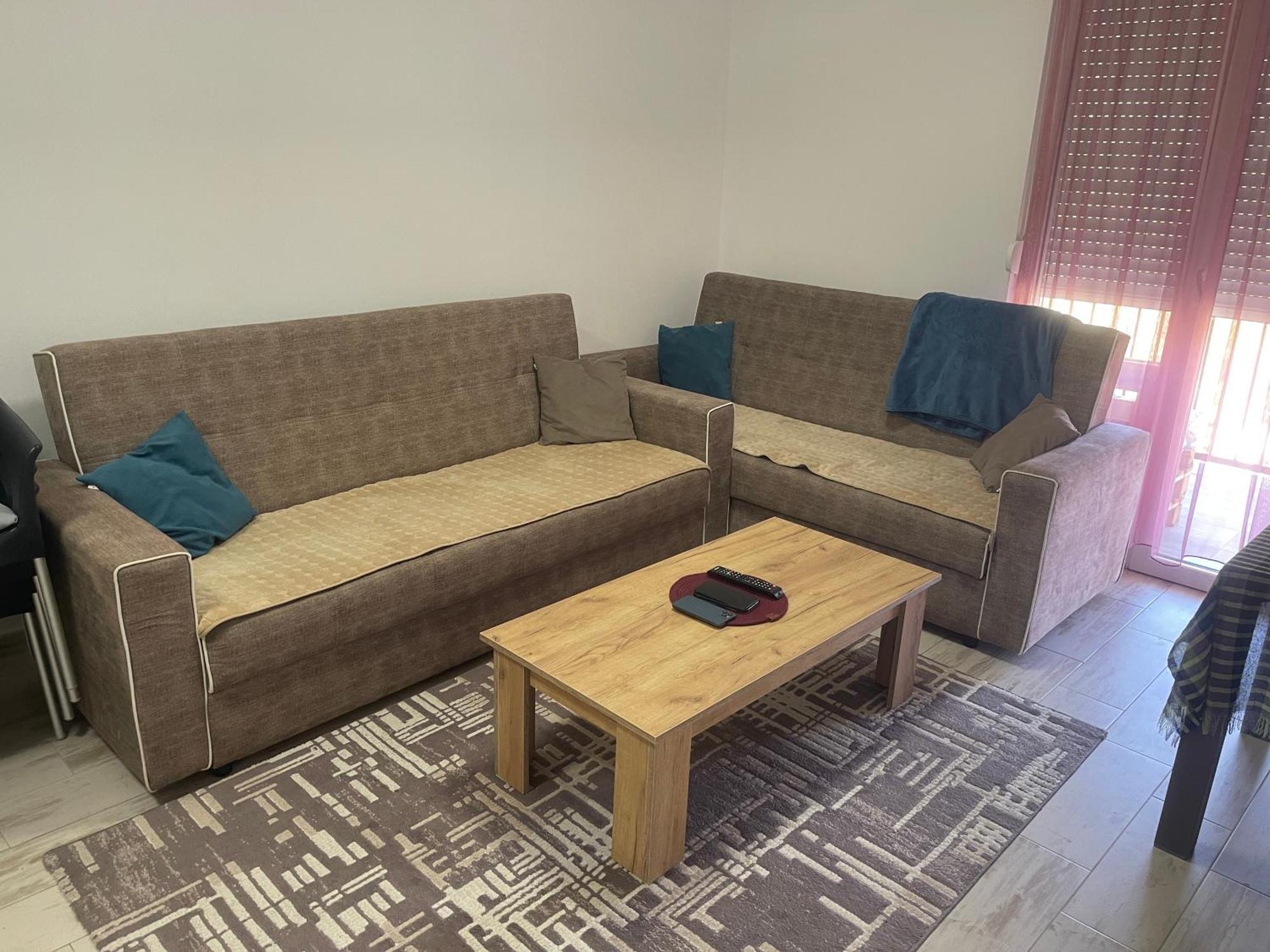 Losi Apartment Sakes